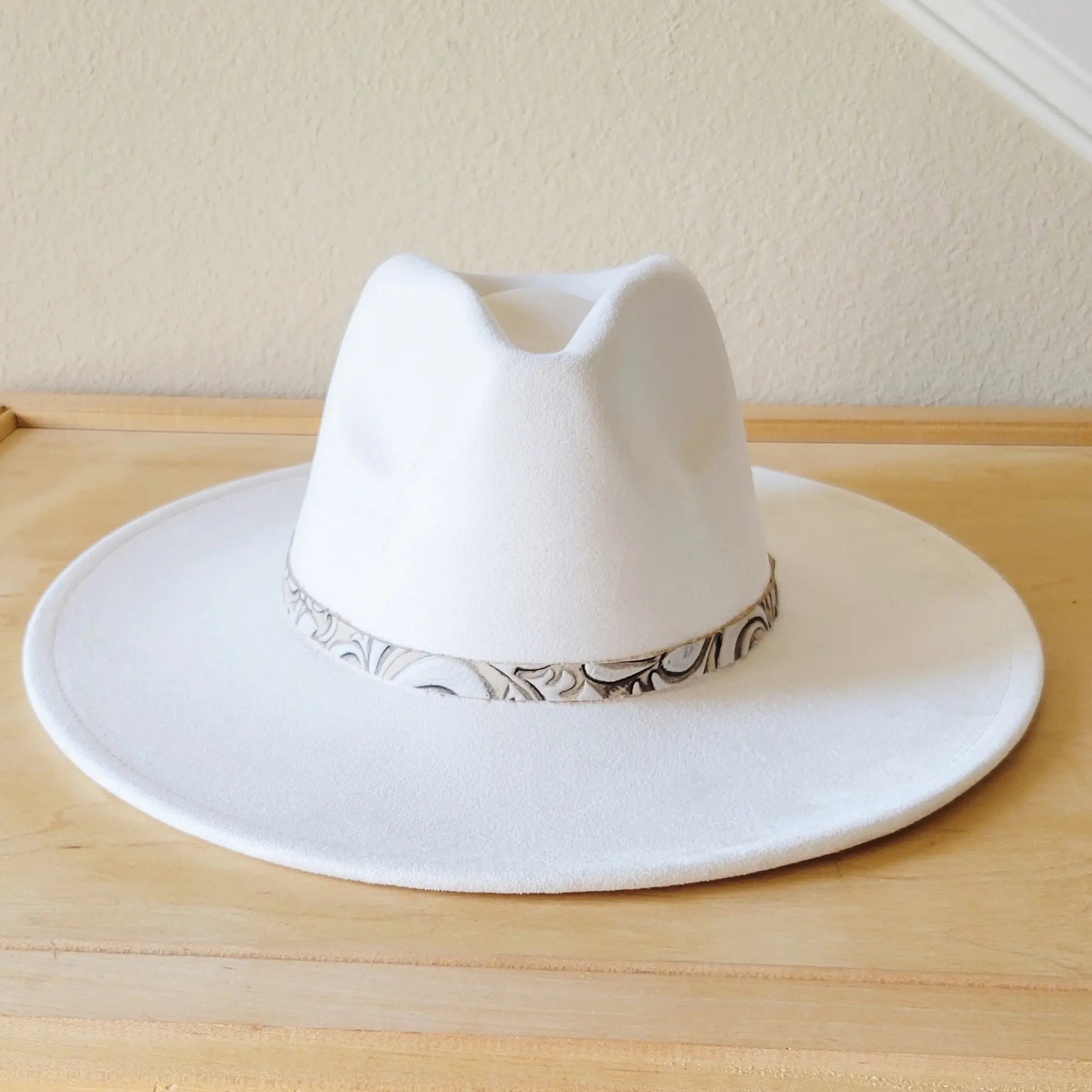 Sandy White Floral Embossed Leather Hat Band Only 951cc The Jewelry Junkie