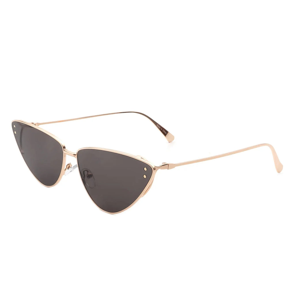 Windflow - Retro Tinted Flat Lens Fashion Cat Eye Sunglasses Cramilo Eyewear