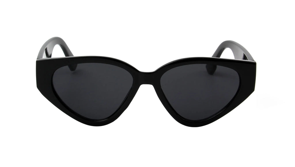 Verona | Women Round Cat Eye Fashion Sunglasses Cramilo Eyewear