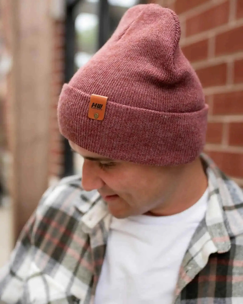 Classic Cuffed Beanie, Rusty Burgundy Haakwear