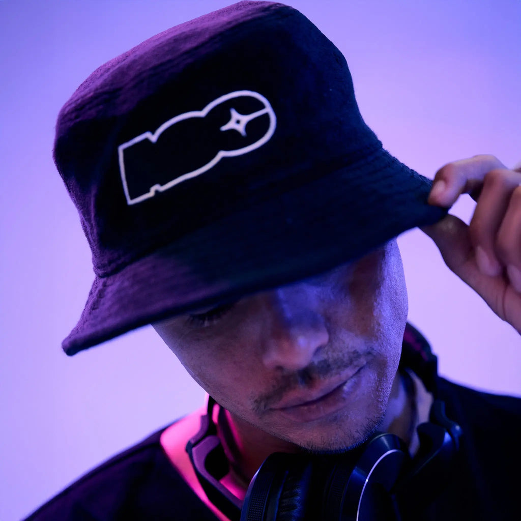 Movement Bucket Hat AOC
