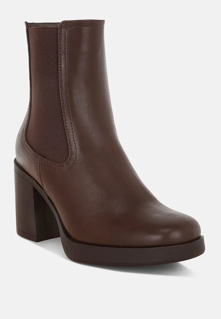 Scuala Faux Leather Chelsea Boots London Rag