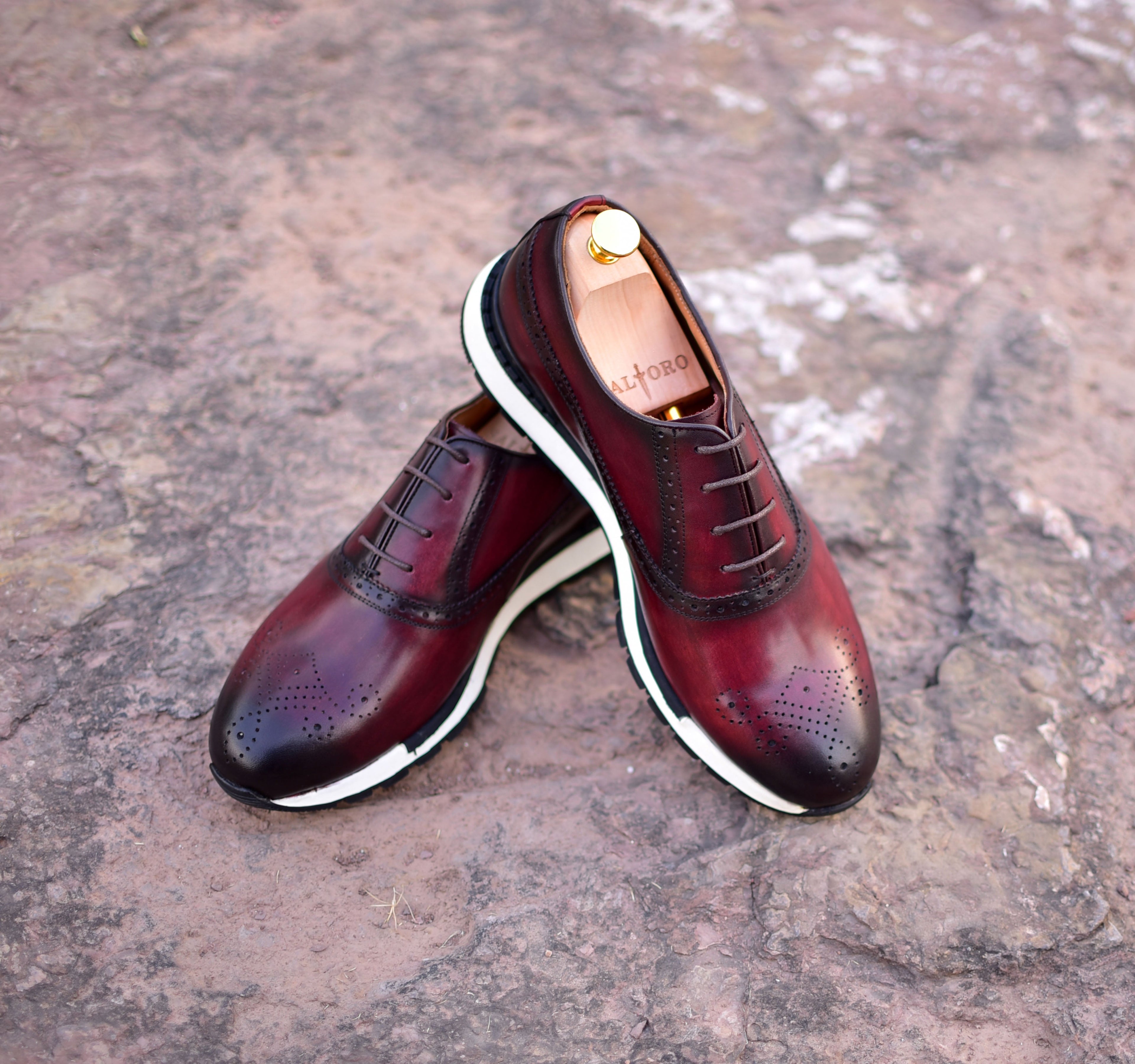Archie II - Burgundy Oxford Sneakers